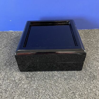 Black Lacquer Tile Box WTA701 - Image 4